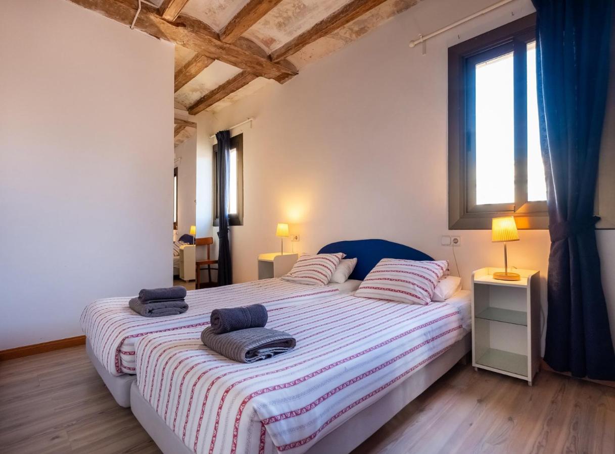 Apartamentos El Pintor Barcelona Exterior foto
