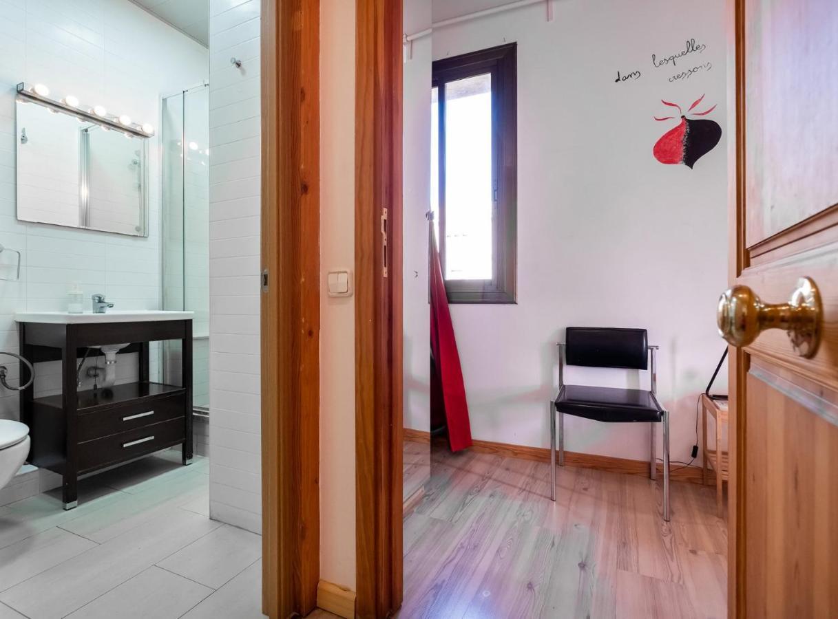Apartamentos El Pintor Barcelona Exterior foto